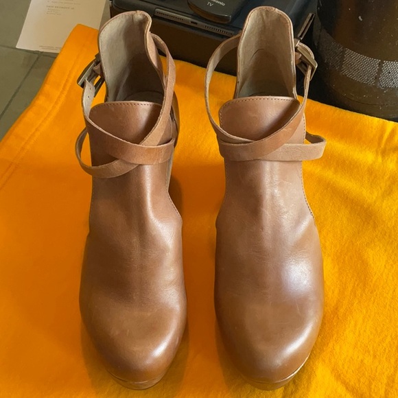 Free People Cedar Tan Leather Clog size 11, NWOB - Picture 6 of 16